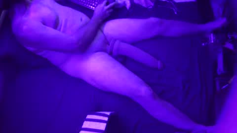 Snapshot of adamineve chatting on March 10, 2025, 7:10 am adamineve online show from March 10, 2025, 7:10 am