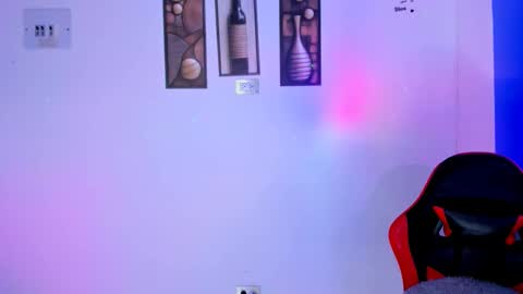 Adams online show from March 19, 2026, 8:24 pm