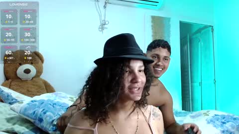 ADAMS Y NIKI online show from January 23, 2025, 3:16 am