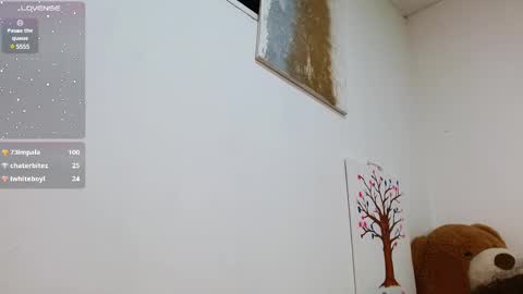 ADAMS Y NIKI online show from February 13, 2025, 7:35 am