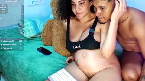 ADAMS Y NIKI online show from February 21, 2025, 7:45 am