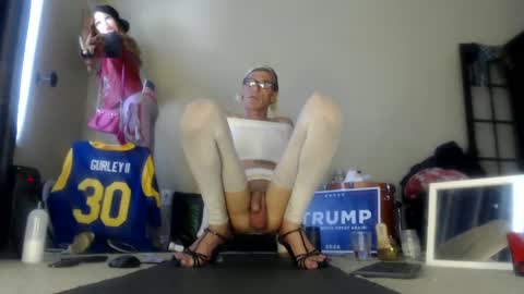 Snapshot of adamseve777 chatting on December 25, 2024, 9:33 pm TaylorSexbot online show from December 25, 2024, 9:33 pm