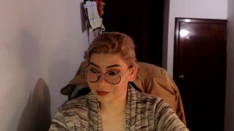 adan_romanoff online show from June 22, 2026, 8:22 am