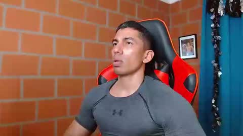 Adan Sin online show from December 30, 2024, 9:40 pm