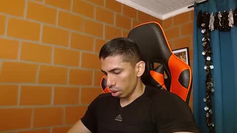 Adan Sin online show from January 16, 2025, 3:35 pm