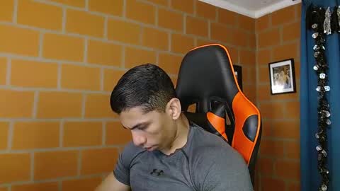 Adan Sin online show from March 1, 2025, 9:15 pm