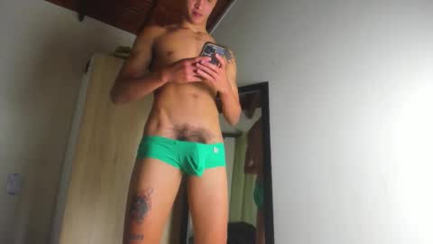   online show from December 5, 2025, 3:37 am