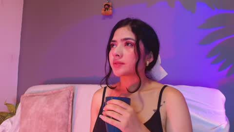  Adara Johnson  online show from April 16, 2026, 11:55 am