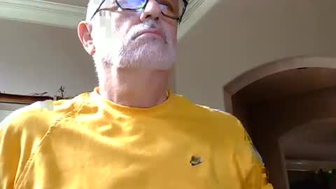 add_me_2 online show from June 7, 2026, 6:22 pm