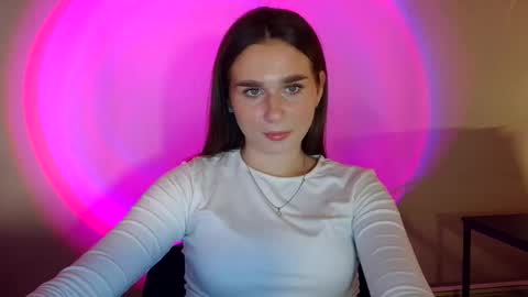 Adele Amore online show from March 5, 2025, 5:18 pm