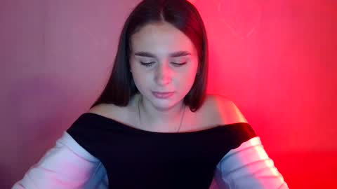 Adele Amore online show from March 7, 2025, 1:29 pm