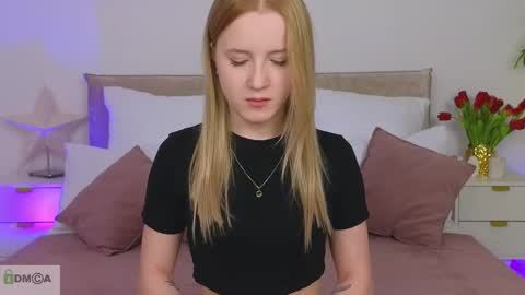 Adele online show from March 9, 2025, 6:32 pm