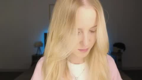 Snapshot of adele_armas chatting on May 16, 2026, 9:13 pm Adele online show from May 16, 2026, 9:13 pm
