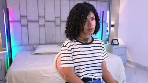 Snapshot of adele_carter_ chatting on May 9, 2026, 12:21 pm Andrea online show from May 9, 2026, 12:21 pm