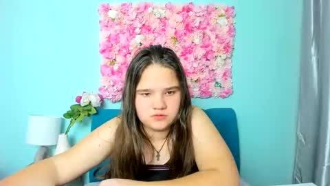 adelecruzz online show from February 24, 2025, 4:58 pm