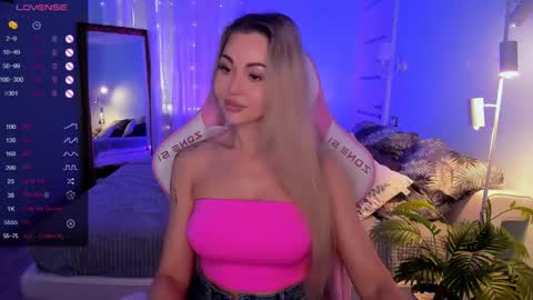 Adele online show from April 14, 2026, 1:55 am