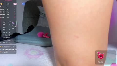 Snapshot of adelinaconte1 chatting on May 15, 2026, 11:23 pm adelinaconte1 online show from May 15, 2026, 11:23 pm