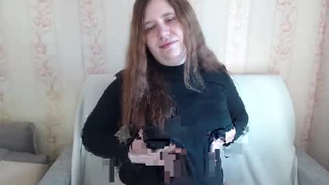 Snapshot of adelinalawson chatting on February 23, 2025, 5:34 am adelinalawson online show from February 23, 2025, 5:34 am