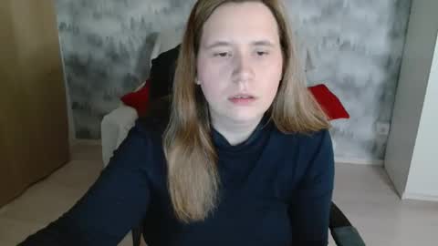 adelinalawson online show from April 21, 2026, 11:27 am