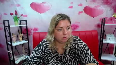 Snapshot of adelinamaster chatting on July 16, 2026, 8:20 am AdelinaMaster online show from July 16, 2026, 8:20 am
