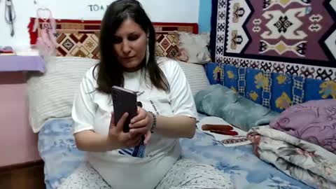 Snapshot of adelinemilf chatting on April 29, 2026, 1:48 pm adelinemilf online show from April 29, 2026, 1:48 pm