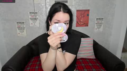 Adel online show from March 2, 2025, 1:58 am