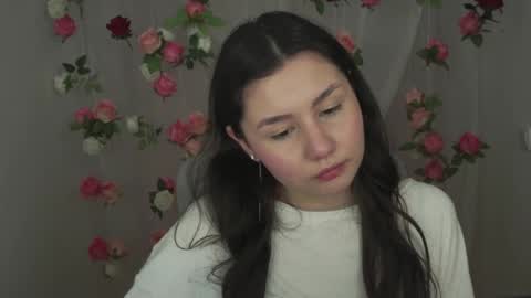 Snapshot of adelleb chatting on February 3, 2025, 5:24 pm Your sweet girl online show from February 3, 2025, 5:24 pm