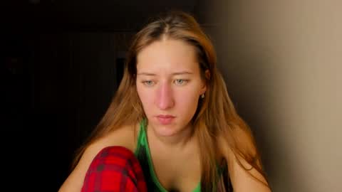 Adell online show from April 10, 2026, 9:30 pm