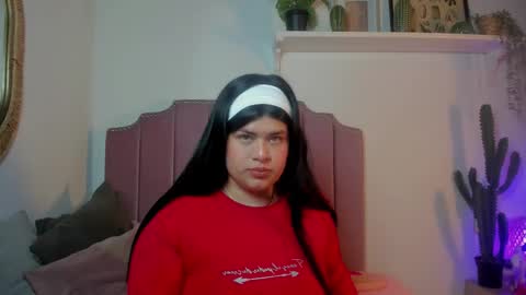 Snapshot of adhara_hoffmann chatting on January 15, 2026, 2:05 am ADHA online show from January 15, 2026, 2:05 am