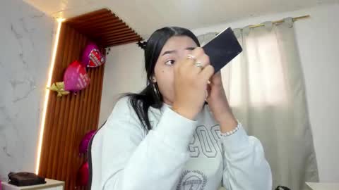 Snapshot of adhara_messy chatting on February 24, 2026, 2:04 pm ADHARA MESSY online show from February 24, 2026, 2:04 pm