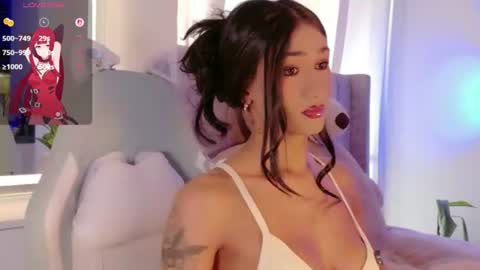Isabellafirst online show from June 23, 2026, 3:43 pm