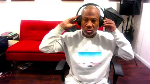 Snapshot of adick_ting chatting on December 9, 2024, 2:13 am adick_ting online show from December 9, 2024, 2:13 am