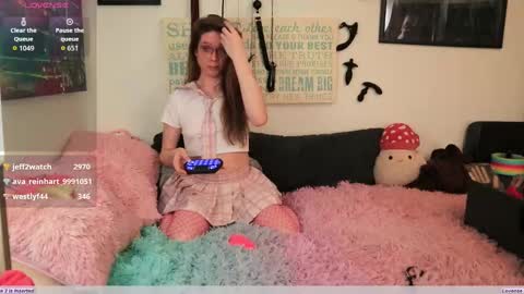 Snapshot of aditzytgirl chatting on March 5, 2026, 11:23 pm A Ditzy TGirl aka Lizzy online show from March 5, 2026, 11:23 pm