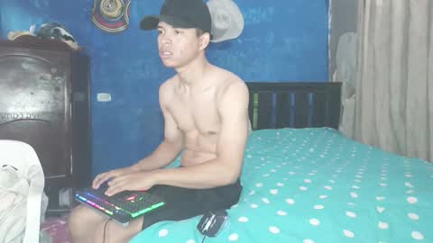 Adonis online show from December 17, 2025, 7:20 pm