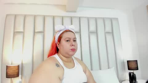 ANDREA PEREZ online show from November 17, 2025, 11:38 am