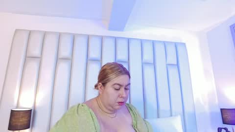 Snapshot of adreeaperez1 chatting on March 30, 2026, 11:33 am ANDREA PEREZ online show from March 30, 2026, 11:33 am