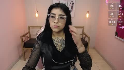 Snapshot of adri_gomez_1 chatting on May 28, 2026, 11:40 am Adri online show from May 28, 2026, 11:40 am