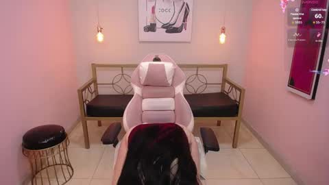 Snapshot of adri_gomez_1 chatting on June 6, 2026, 1:49 pm Adri online show from June 6, 2026, 1:49 pm