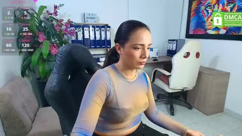 Snapshot of adri_miller chatting on March 18, 2026, 11:24 am adri miller online show from March 18, 2026, 11:24 am