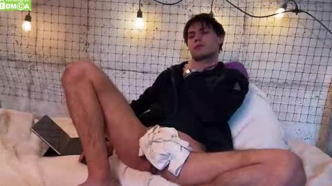 Snapshot of adrian_grey3 chatting on March 7, 2026, 12:13 pm Adrian online show from March 7, 2026, 12:13 pm