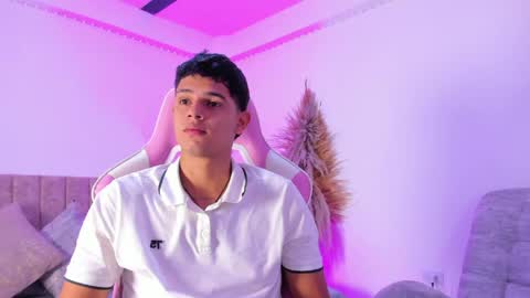 ADRIAN online show from May 17, 2026, 6:37 pm