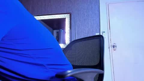   online show from January 27, 2025, 11:43 am