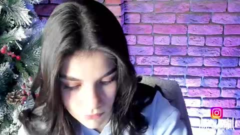 Adri online show from January 5, 2025, 10:50 pm