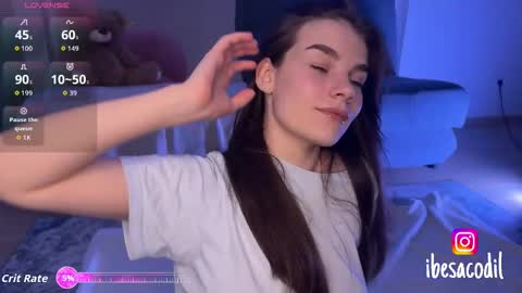 Adri online show from September 16, 2025, 10:00 pm