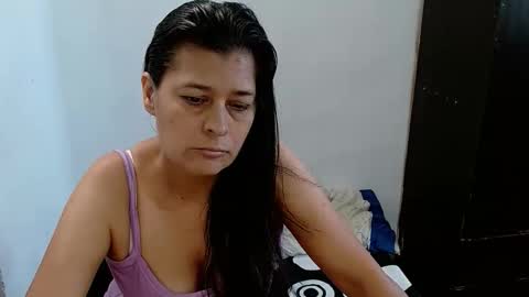 Snapshot of adriana_milf chatting on April 22, 2026, 3:35 pm Adriana milf online show from April 22, 2026, 3:35 pm
