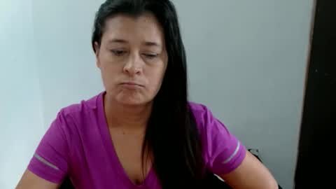 Snapshot of adriana_milf chatting on May 27, 2026, 3:09 pm Adriana milf online show from May 27, 2026, 3:09 pm
