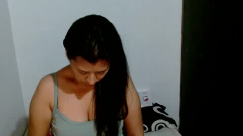 Snapshot of adriana_milf chatting on June 19, 2026, 6:07 am Adriana milf online show from June 19, 2026, 6:07 am