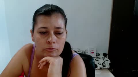 Snapshot of adriana_milf chatting on July 27, 2026, 2:35 pm Adriana milf online show from July 27, 2026, 2:35 pm