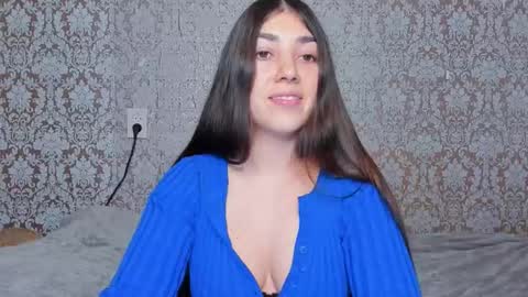 Adriana online show from January 14, 2026, 11:09 pm