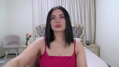 AdrianaTores online show from November 7, 2025, 6:24 am